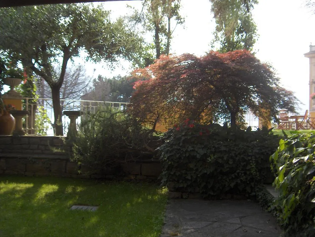 Villa Torretta Varenna 3*,
