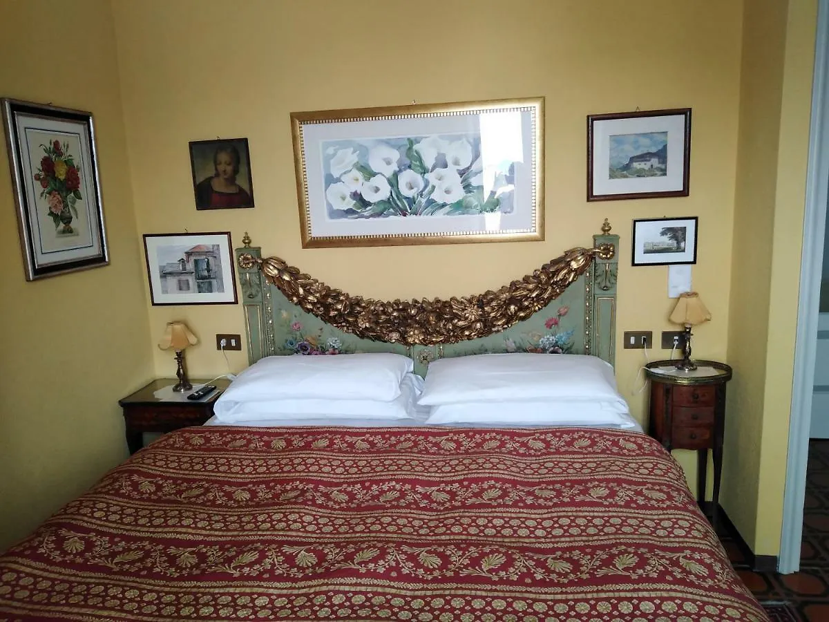 Villa Torretta Varenna 3*,  Italy